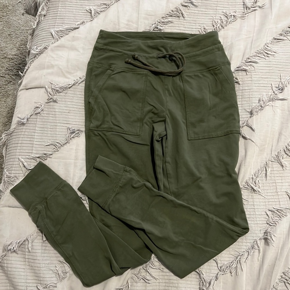 Army green leggings
